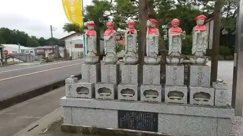 観音寺の地蔵