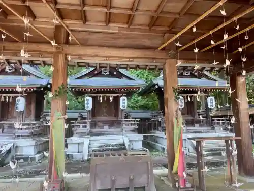 吉野神宮の{uncategorized: "未分類", other: "その他", undefined: "問題あり", building: "その他建物", grave: "お墓", sacred_gate: "鳥居", guardian: "狛犬", statue: "像", buddha: "仏像", history: "歴史", nature: "自然", garden: "庭園", animal: "動物", pagoda: "塔", temizu: "手水舎", mountain_gate: "山門・神門", sanctuary: "本殿・本堂", subordinate: "末社・摂社", art: "芸術", scenery: "景色", jizo: "地蔵", ema: "絵馬", goshuin: "御朱印", omikuji: "おみくじ", items: "授与品その他", amulet: "お守り", goshuincho: "御朱印帳", eats: "食事", festival: "お祭り", votive_dance: "神楽", shichigosan: "七五三参", wedding: "結婚式", experience: "体験その他", initially: "初詣", around: "周辺", anti_infection: "感染症対策"}