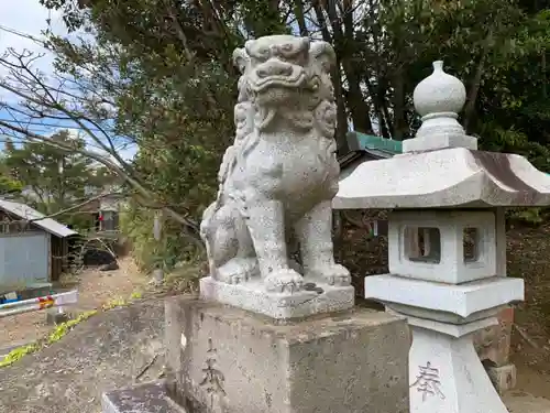 熊野神社の狛犬