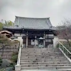 妙蓮寺の本殿