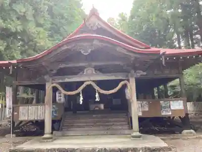 高殿神社の本殿・本堂