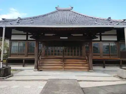 帰西寺の本殿・本堂
