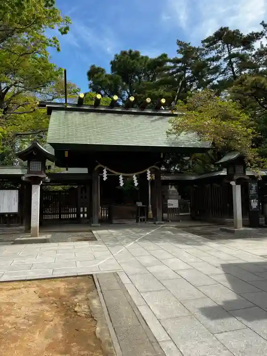 意富比神社の{uncategorized: "未分類", other: "その他", undefined: "問題あり", building: "その他建物", grave: "お墓", sacred_gate: "鳥居", guardian: "狛犬", statue: "像", buddha: "仏像", history: "歴史", nature: "自然", garden: "庭園", animal: "動物", pagoda: "塔", temizu: "手水舎", mountain_gate: "山門・神門", sanctuary: "本殿・本堂", subordinate: "末社・摂社", art: "芸術", scenery: "景色", jizo: "地蔵", ema: "絵馬", goshuin: "御朱印", omikuji: "おみくじ", items: "授与品その他", amulet: "お守り", goshuincho: "御朱印帳", eats: "食事", festival: "お祭り", votive_dance: "神楽", shichigosan: "七五三参", wedding: "結婚式", experience: "体験その他", initially: "初詣", around: "周辺", anti_infection: "感染症対策"}