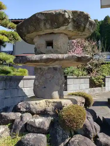 雄神神社の塔