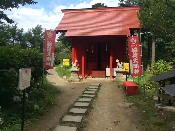 鷲子山上神社の末社・摂社