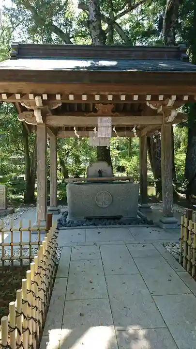 橘樹神社の手水舎