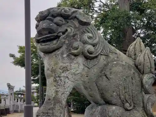 大門神社の狛犬