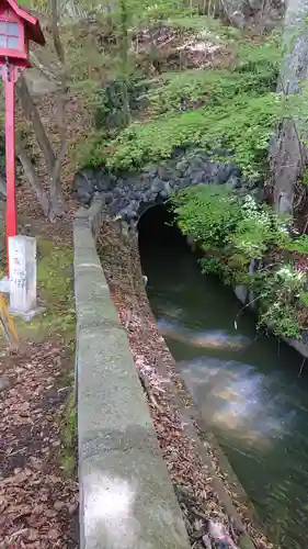 鼻顔稲荷神社のその他建物