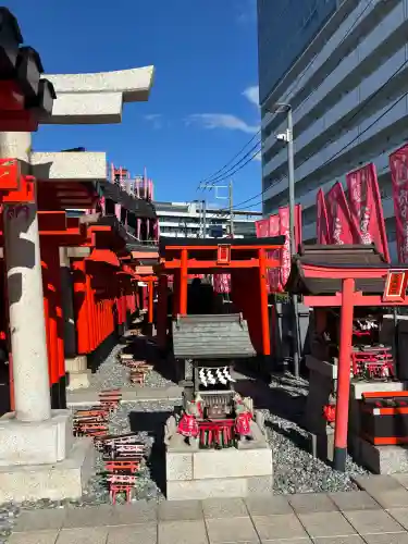 東京羽田 穴守稲荷神社の{uncategorized: "未分類", other: "その他", undefined: "問題あり", building: "その他建物", grave: "お墓", sacred_gate: "鳥居", guardian: "狛犬", statue: "像", buddha: "仏像", history: "歴史", nature: "自然", garden: "庭園", animal: "動物", pagoda: "塔", temizu: "手水舎", mountain_gate: "山門・神門", sanctuary: "本殿・本堂", subordinate: "末社・摂社", art: "芸術", scenery: "景色", jizo: "地蔵", ema: "絵馬", goshuin: "御朱印", omikuji: "おみくじ", items: "授与品その他", amulet: "お守り", goshuincho: "御朱印帳", eats: "食事", festival: "お祭り", votive_dance: "神楽", shichigosan: "七五三参", wedding: "結婚式", experience: "体験その他", initially: "初詣", around: "周辺", anti_infection: "感染症対策"}