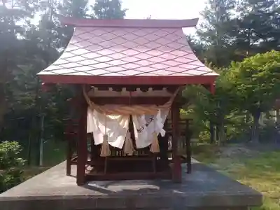 中富豊受稲荷大神の本殿・本堂