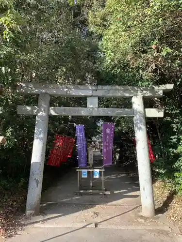 村屋坐弥冨都比売神社の鳥居