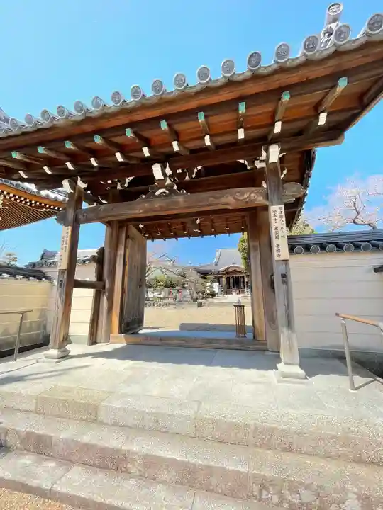 帝釈寺の山門・神門