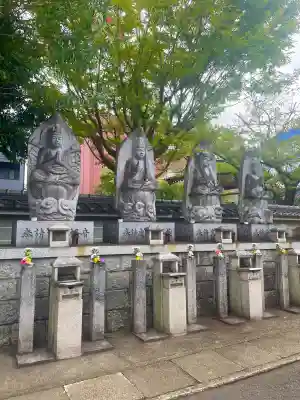 北向山不動院の{uncategorized: "未分類", other: "その他", undefined: "問題あり", building: "その他建物", grave: "お墓", sacred_gate: "鳥居", guardian: "狛犬", statue: "像", buddha: "仏像", history: "歴史", nature: "自然", garden: "庭園", animal: "動物", pagoda: "塔", temizu: "手水舎", mountain_gate: "山門・神門", sanctuary: "本殿・本堂", subordinate: "末社・摂社", art: "芸術", scenery: "景色", jizo: "地蔵", ema: "絵馬", goshuin: "御朱印", omikuji: "おみくじ", items: "授与品その他", amulet: "お守り", goshuincho: "御朱印帳", eats: "食事", festival: "お祭り", votive_dance: "神楽", shichigosan: "七五三参", wedding: "結婚式", experience: "体験その他", initially: "初詣", around: "周辺", anti_infection: "感染症対策"}