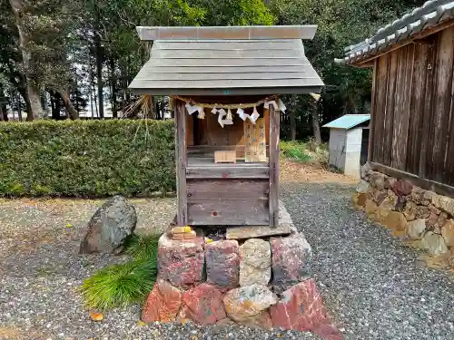 曽許乃御立神社の末社