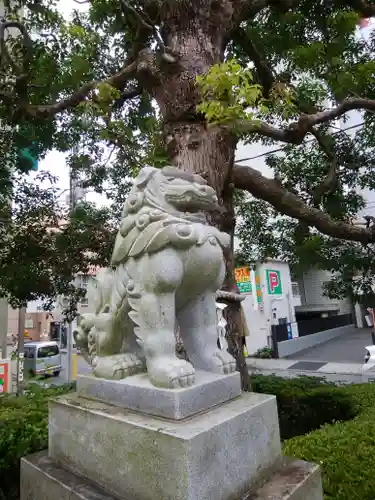 城岡神社の狛犬