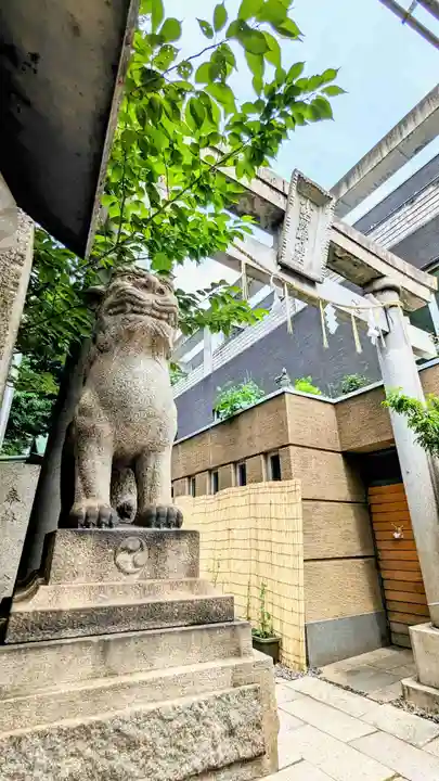 小野照崎神社の鳥居