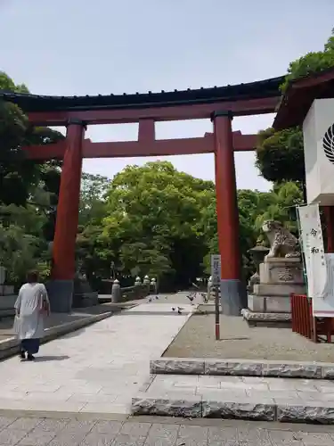 平塚八幡宮の鳥居