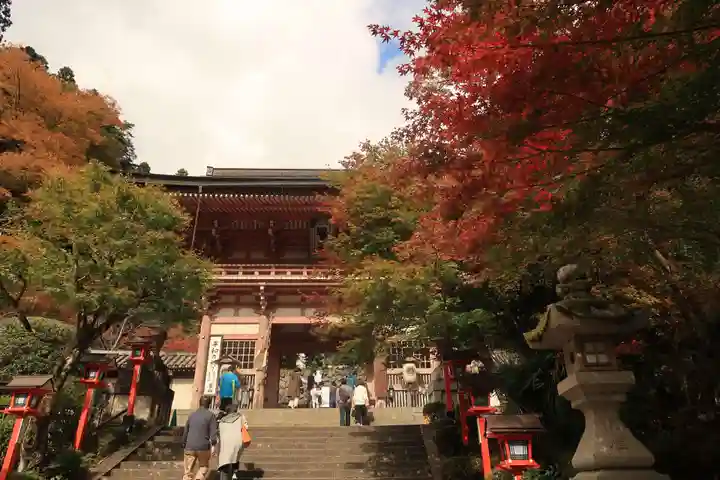 鞍馬寺の山門・神門