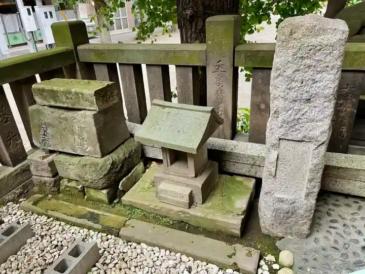 被官稲荷神社(東京都)