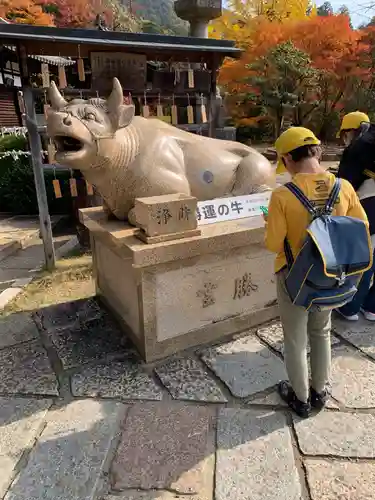 三室戸寺の像