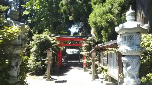 唐松神社の建物その他