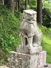 坂本八幡神社の狛犬