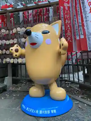 豊川稲荷東京別院の狛犬