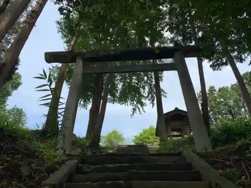 西原神社の鳥居