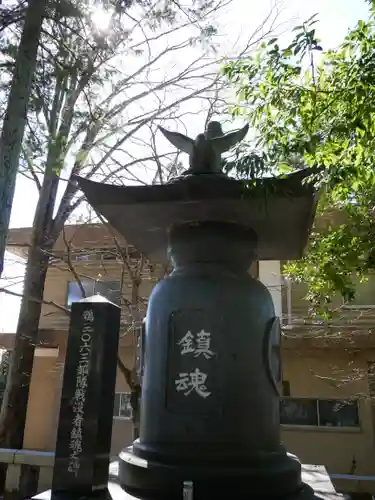 山梨縣護國神社の建物その他