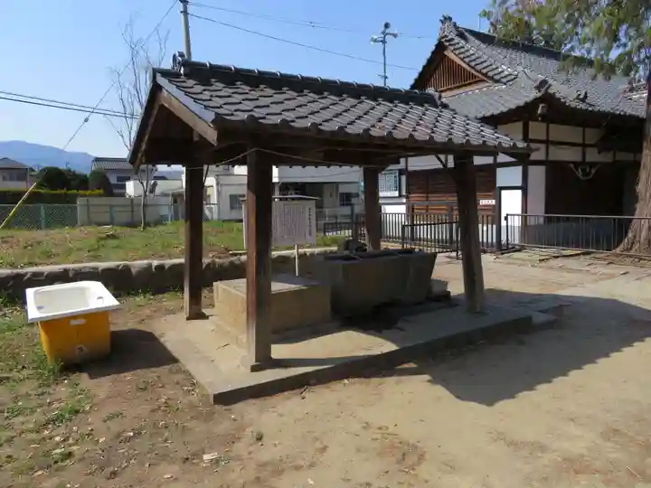 美和神社の手水舎