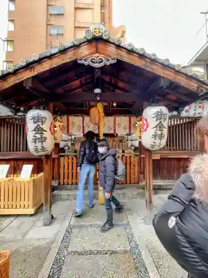 御金神社の{uncategorized: "未分類", other: "その他", undefined: "問題あり", building: "その他建物", grave: "お墓", sacred_gate: "鳥居", guardian: "狛犬", statue: "像", buddha: "仏像", history: "歴史", nature: "自然", garden: "庭園", animal: "動物", pagoda: "塔", temizu: "手水舎", mountain_gate: "山門・神門", sanctuary: "本殿・本堂", subordinate: "末社・摂社", art: "芸術", scenery: "景色", jizo: "地蔵", ema: "絵馬", goshuin: "御朱印", omikuji: "おみくじ", items: "授与品その他", amulet: "お守り", goshuincho: "御朱印帳", eats: "食事", festival: "お祭り", votive_dance: "神楽", shichigosan: "七五三参", wedding: "結婚式", experience: "体験その他", initially: "初詣", around: "周辺", anti_infection: "感染症対策"}