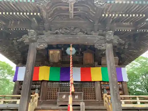 慶龍寺の本殿