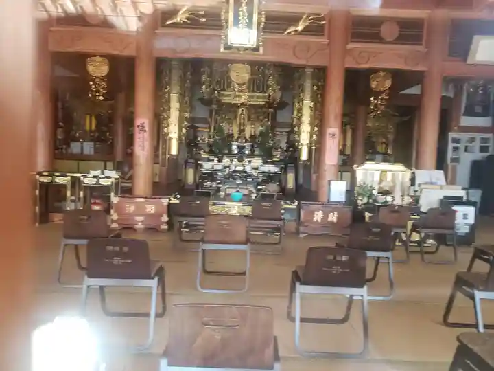西方寺の本殿・本堂
