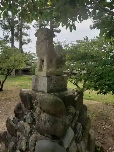 廣上神社の狛犬