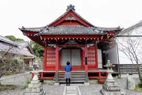 龍雲寺の本殿