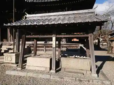 地藏院（寳蔵寺）の手水舎