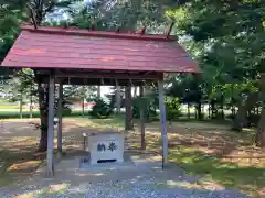 川西神社の手水