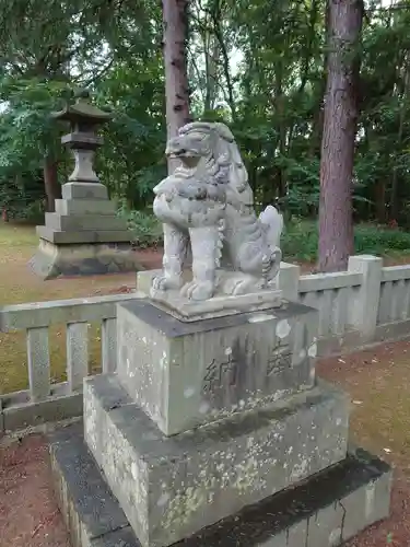 岩内神社の狛犬