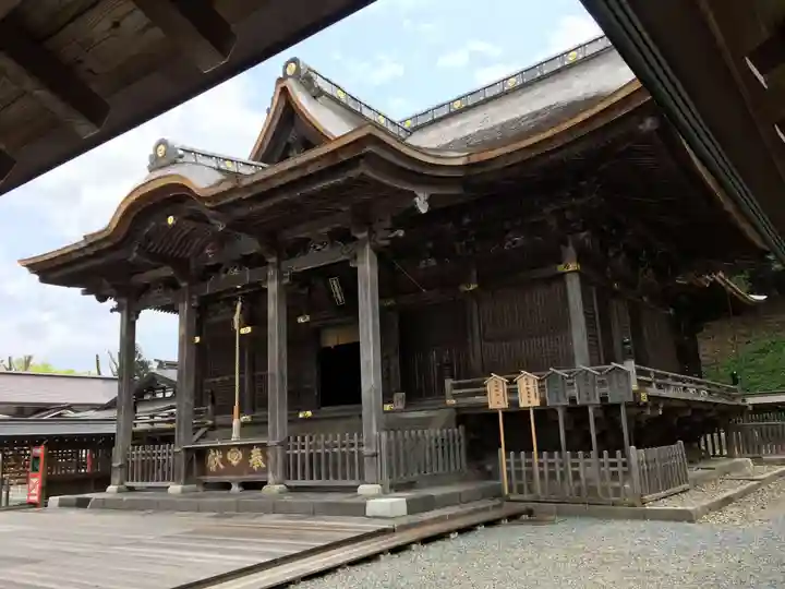 高良大社の本殿・本堂