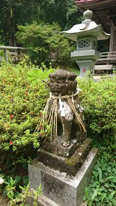 黒川神社の狛犬