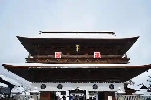 善光寺の山門・神門
