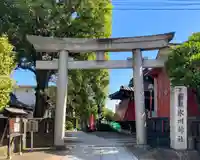 麻布氷川神社の鳥居