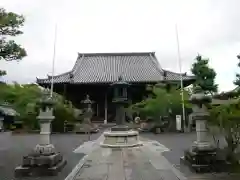 穴太寺の本殿