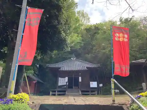 新町薬師堂の本殿・本堂