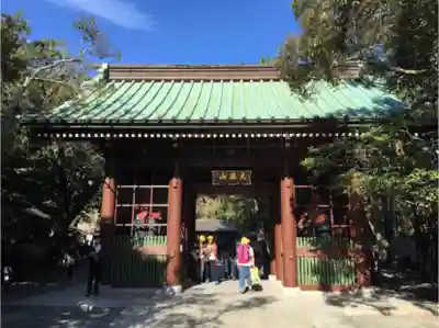 高徳院の山門・神門