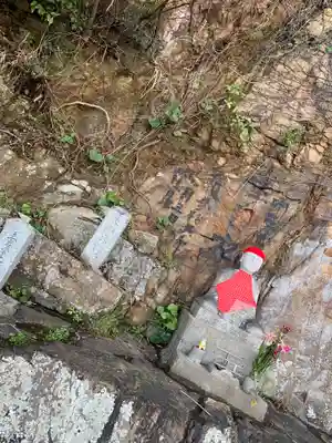 立岩稲荷神社の地蔵