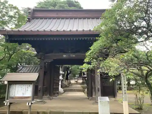三寳寺の山門・神門