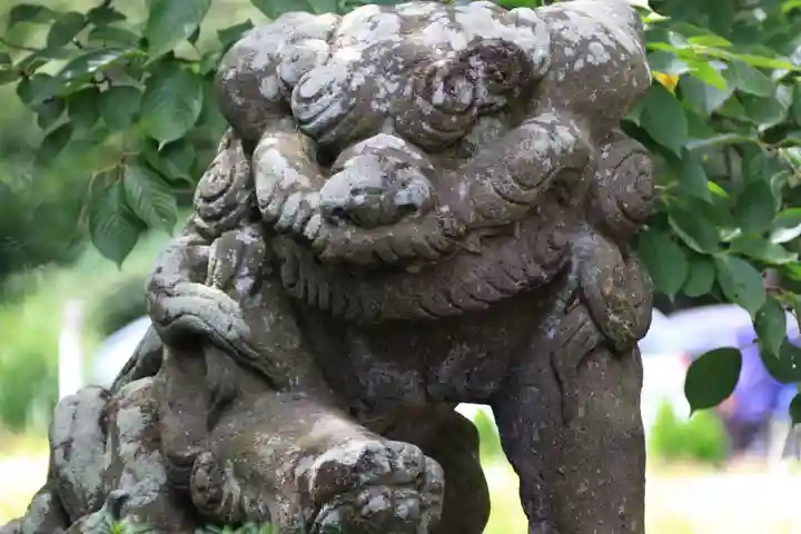 高司神社〜むすびの神の鎮まる社〜の狛犬