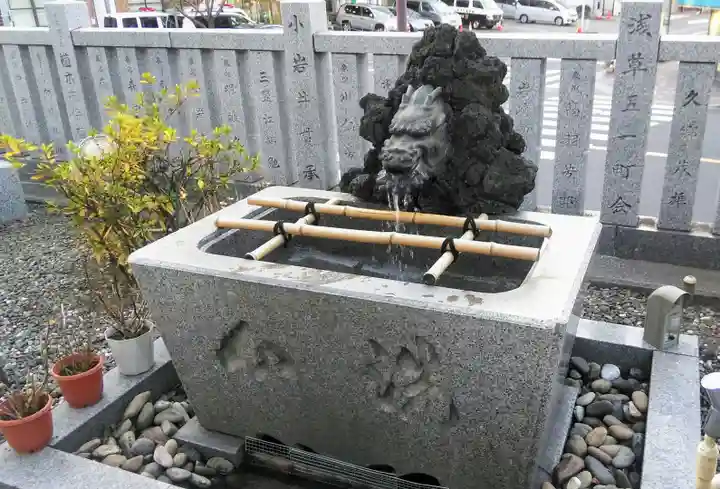 浅草富士浅間神社の手水舎