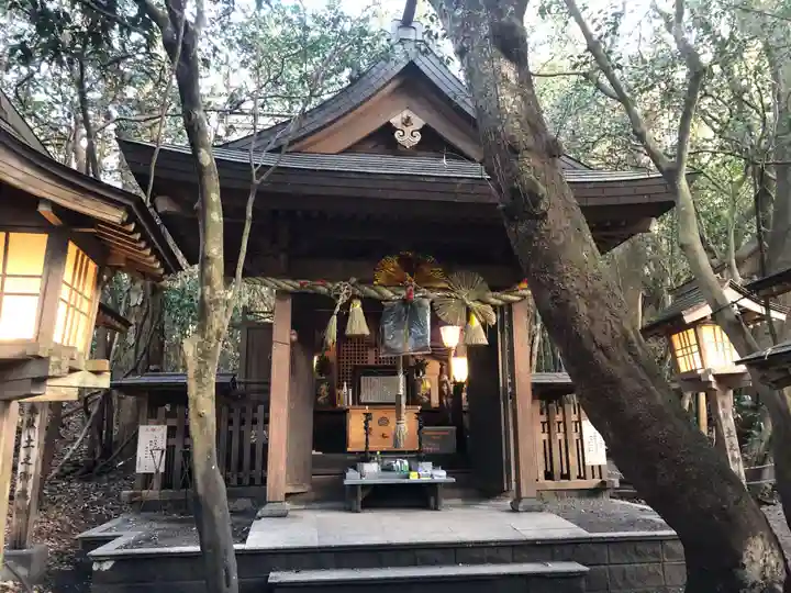 八大龍王水神の本殿・本堂